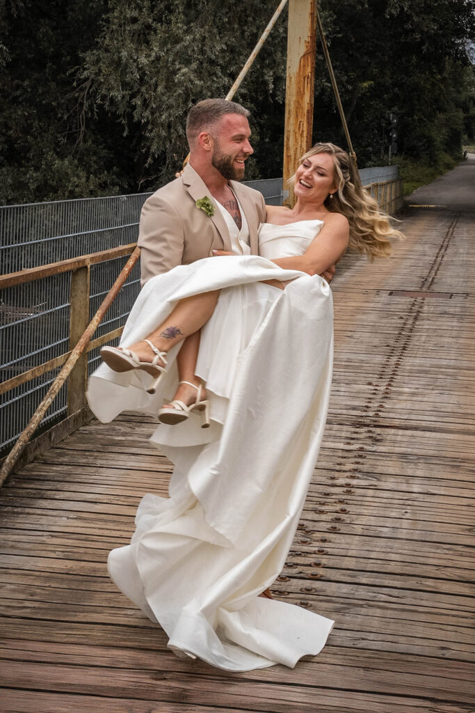 Authentisches Brautpaarshooting Hochzeitsshooting Biberach und Ulm